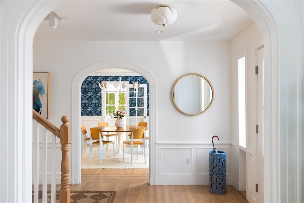 60 Alberta Road Brookline, MA 02467 - Photo 3 of 33