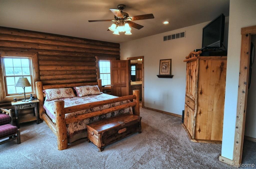 1598 Woodhaven Road Howell, MI 48855 - Photo 18 of 52 Master_Bedroom.jpg