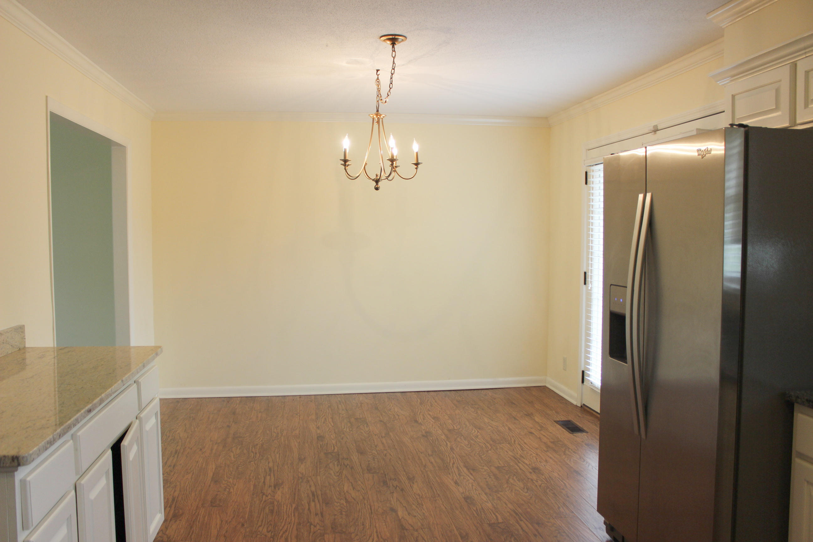 1117 Northern Hills Road Hixson, TN 37343 - Photo 5 of 15 Eating Area