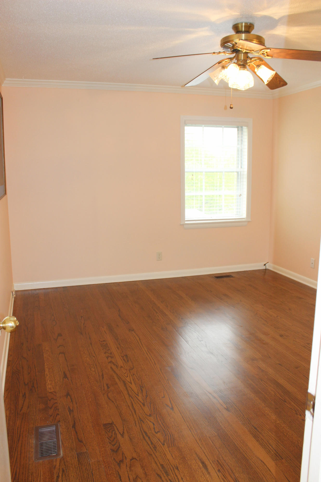 1117 Northern Hills Road Hixson, TN 37343 - Photo 6 of 15 Bedroom Master