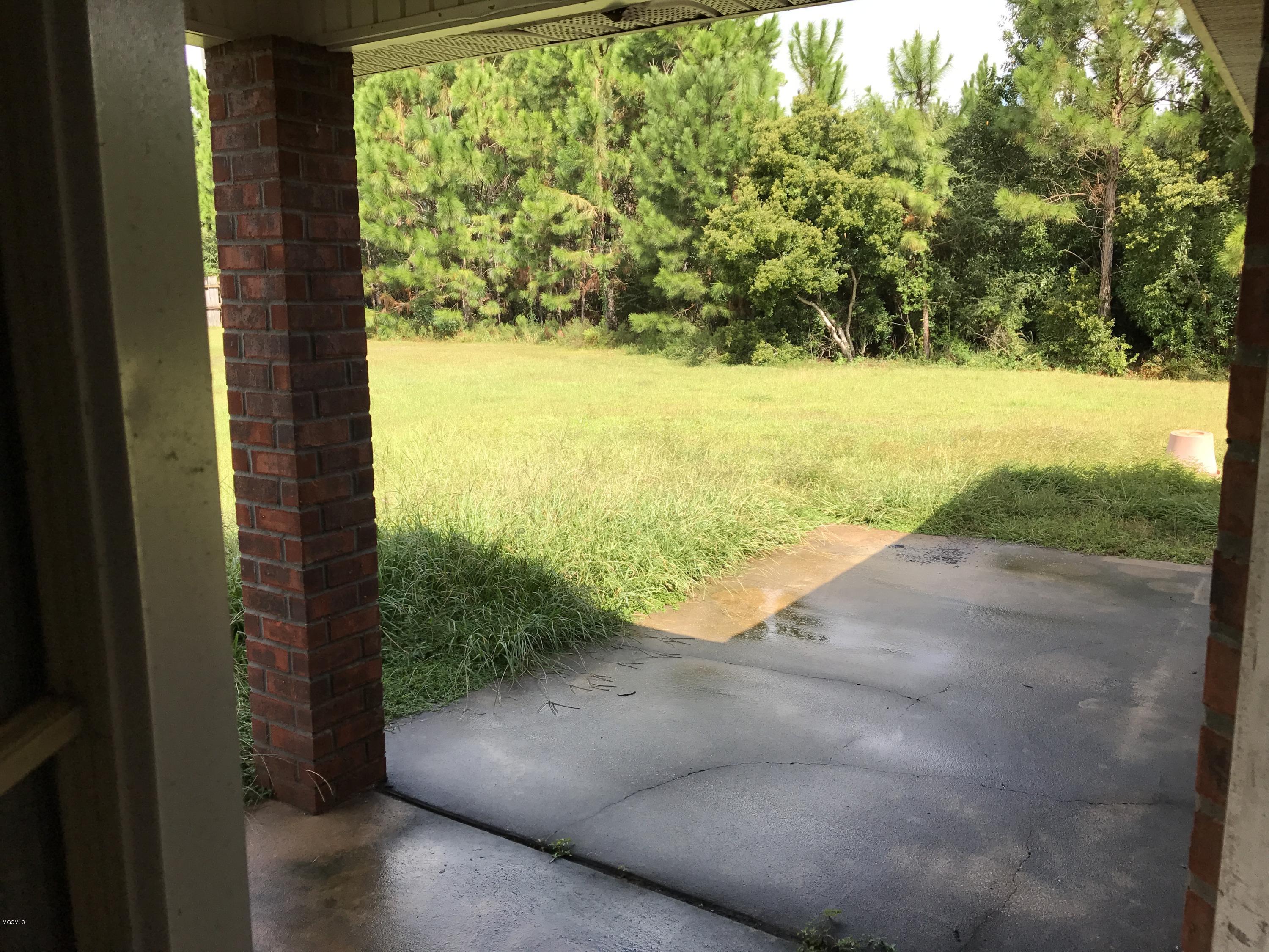 7650 Peabody Road Ocean Springs, MS 39564 - Photo 22 of 25 IMG_4384