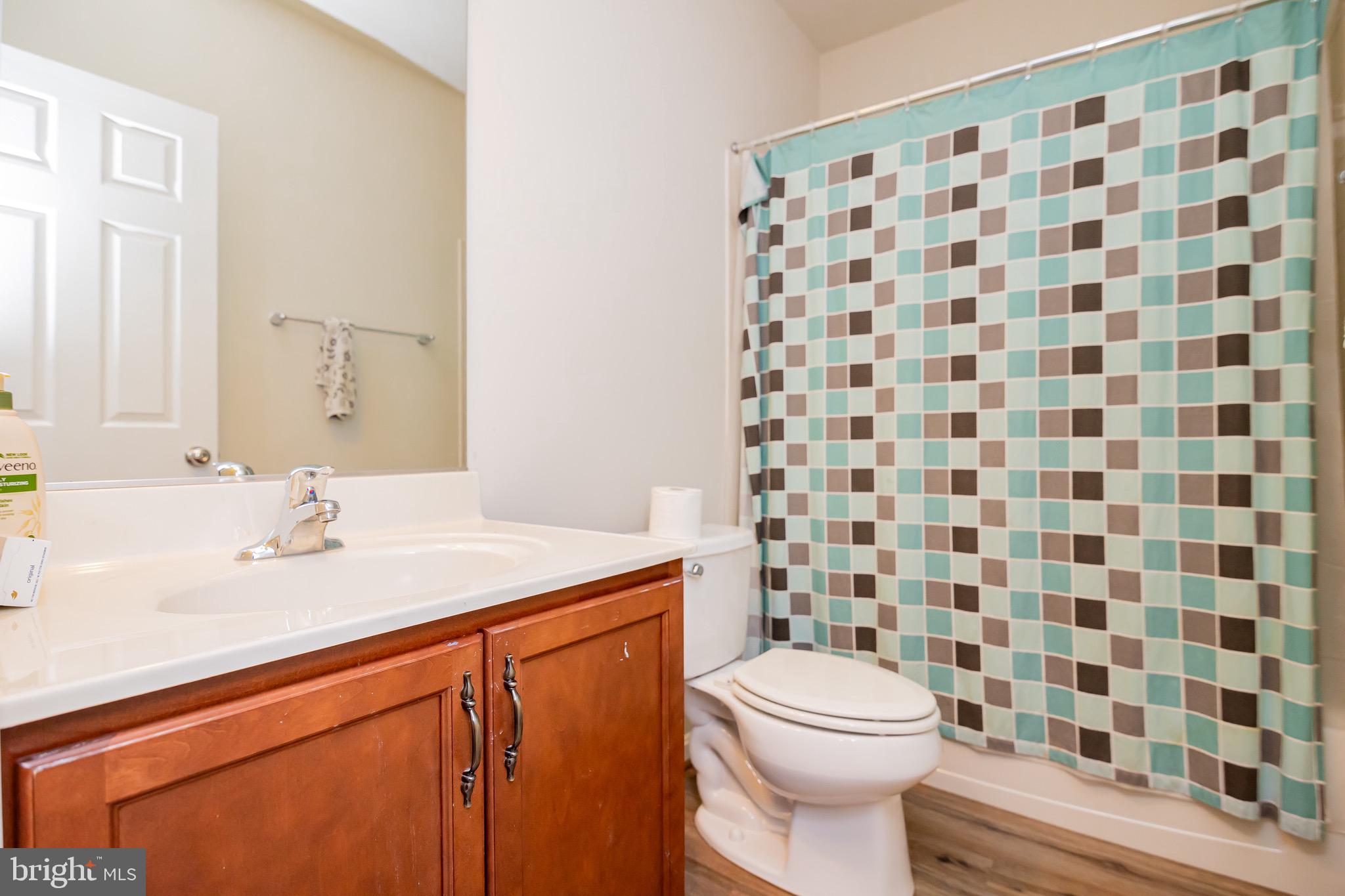 23556 Christina Ridge Square Ashburn, VA 20148 - Photo 13 of 63 Gallery Image 13