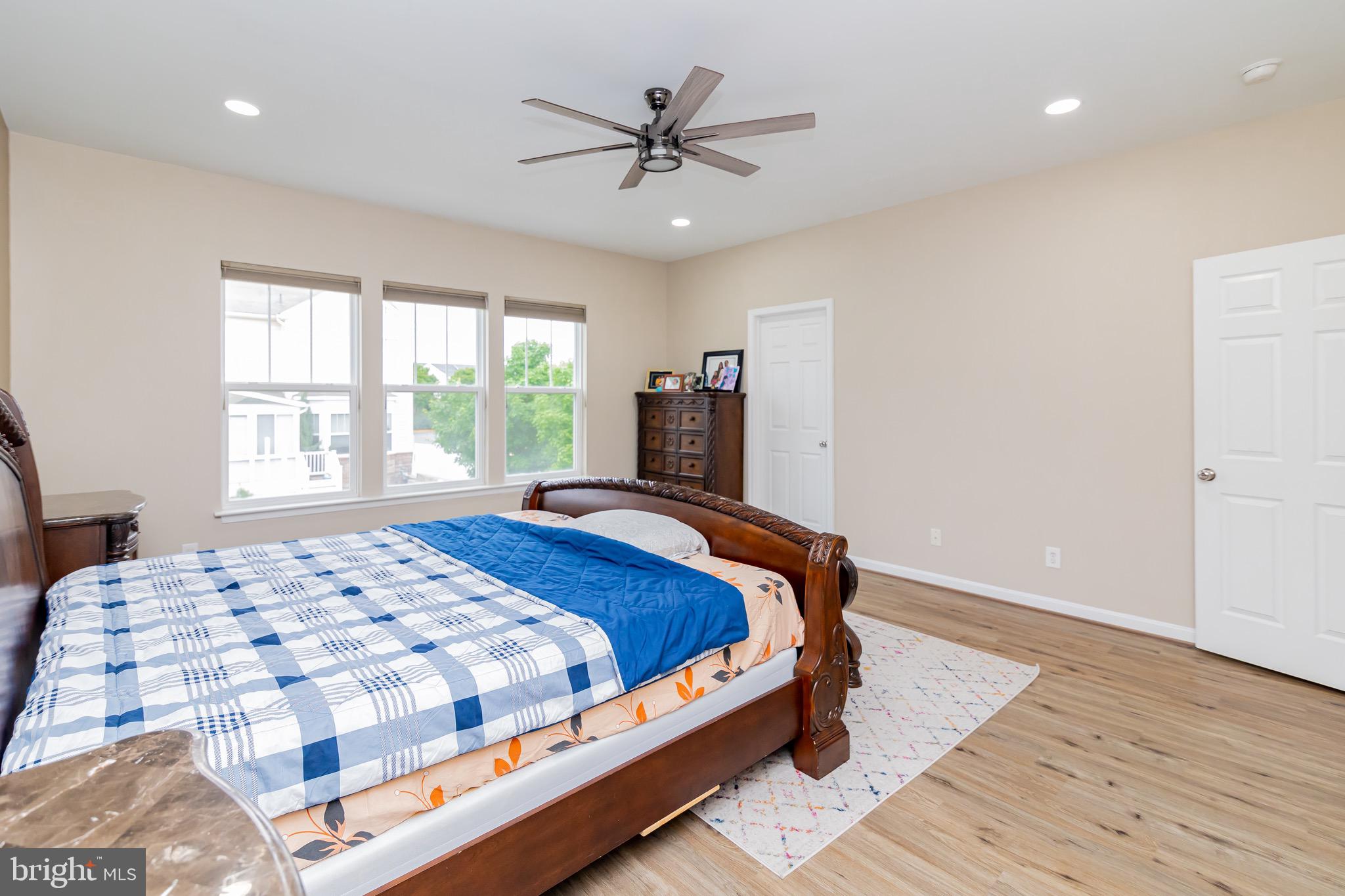 23556 Christina Ridge Square Ashburn, VA 20148 - Photo 28 of 63 Gallery Image 28
