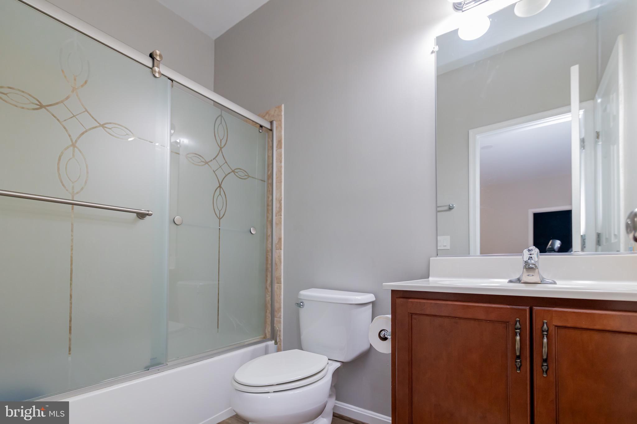 23556 Christina Ridge Square Ashburn, VA 20148 - Photo 40 of 63 Gallery Image 40