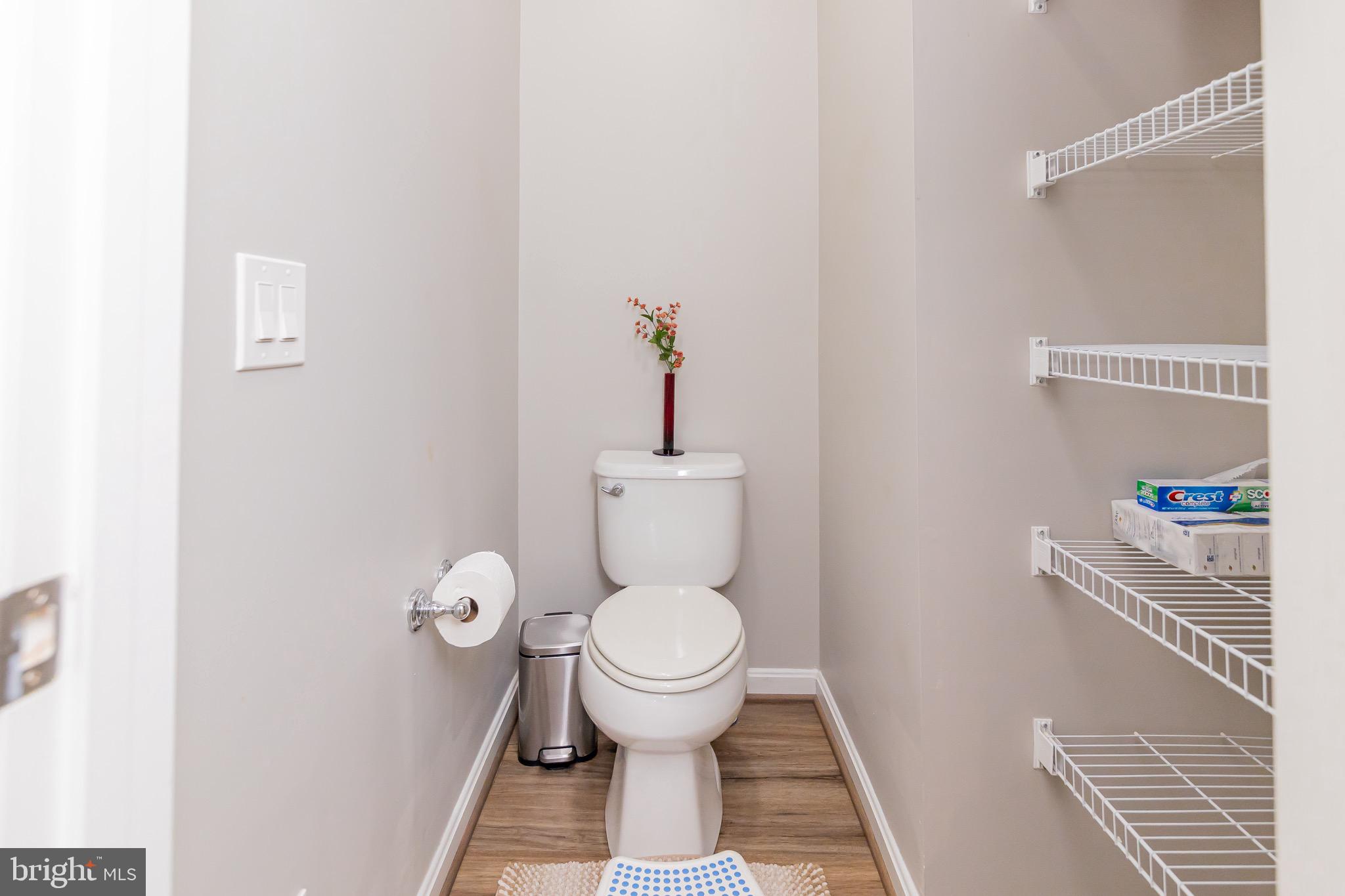 23556 Christina Ridge Square Ashburn, VA 20148 - Photo 41 of 63 Gallery Image 41