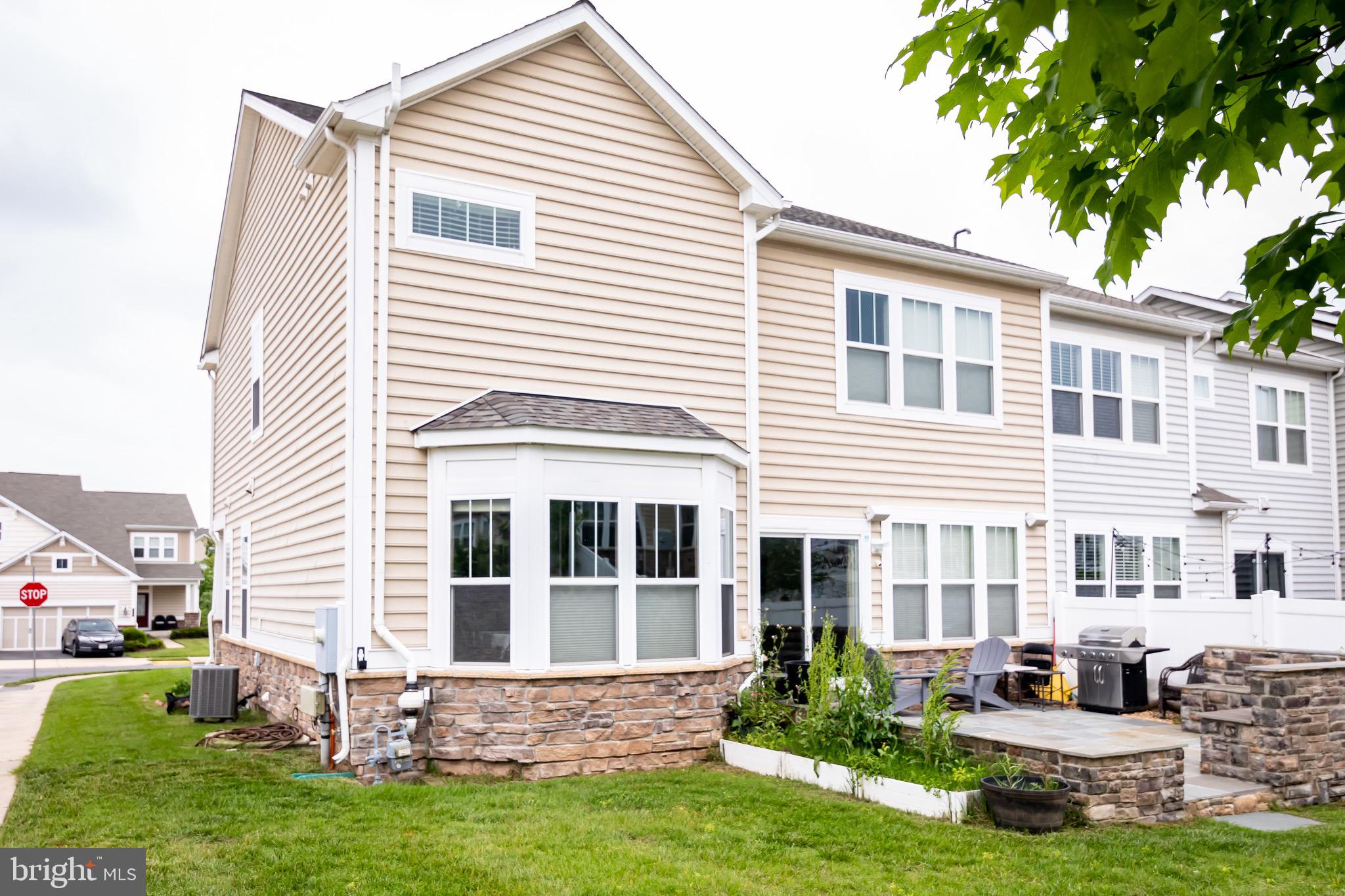 23556 Christina Ridge Square Ashburn, VA 20148 - Photo 49 of 63 Gallery Image 49