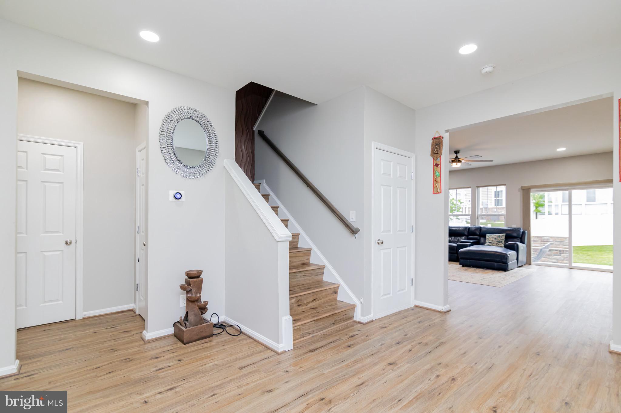23556 Christina Ridge Square Ashburn, VA 20148 - Photo 54 of 63 Gallery Image 54
