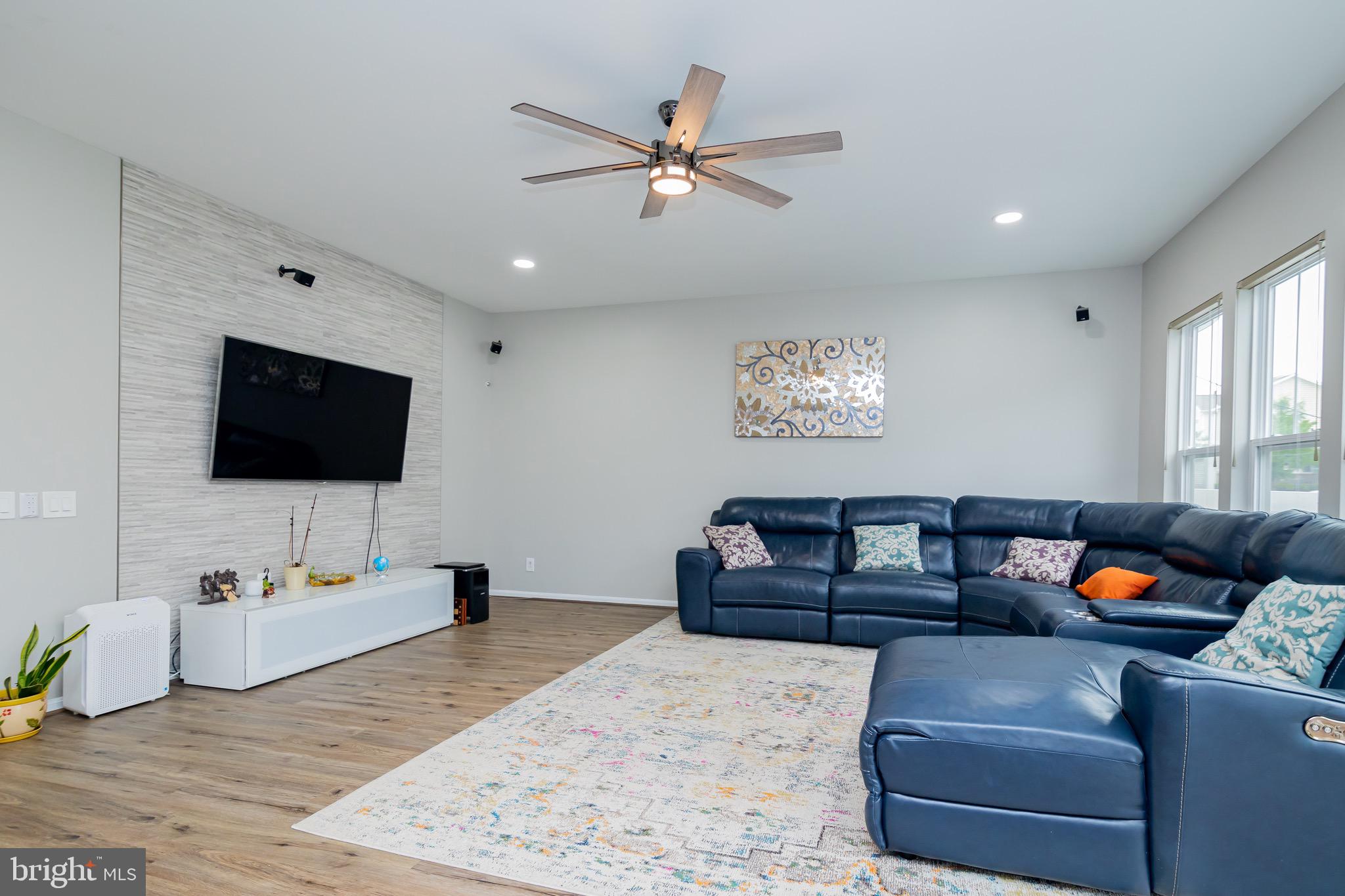 23556 Christina Ridge Square Ashburn, VA 20148 - Photo 63 of 63 Gallery Image 63