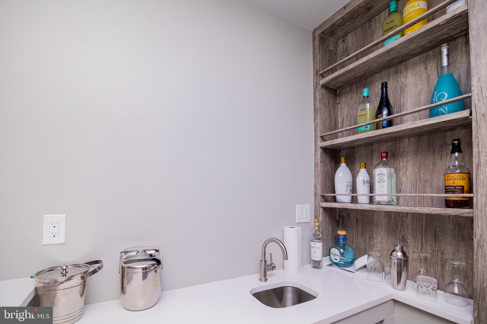 23556 Christina Ridge Square Ashburn, VA 20148 - Photo 10 of 63 Gallery Image 10