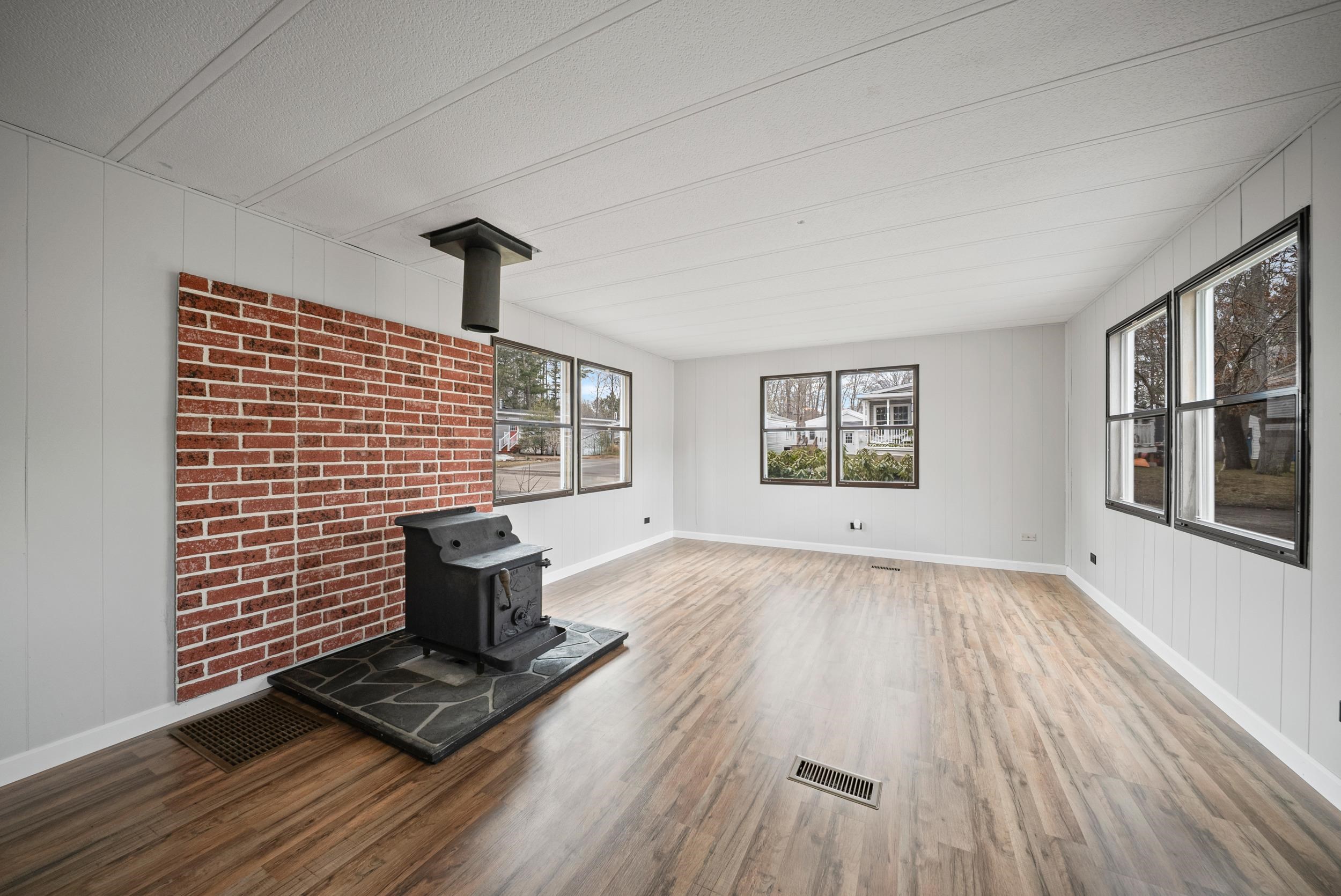 802 Nottingham Drive, Unit 79802 Exeter, NH 03833 - Photo 7 of 26