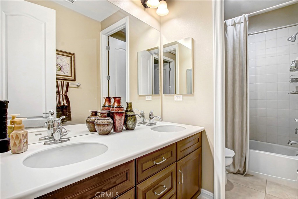 498 Green Orchard Place Riverside, CA 92506 - Photo 27 of 51