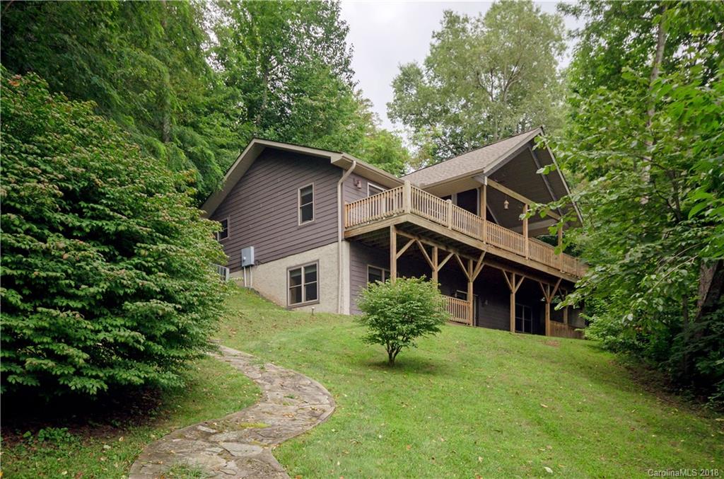 989 Old Fiddle Road Waynesville, NC 28786 - Photo 1 of 18