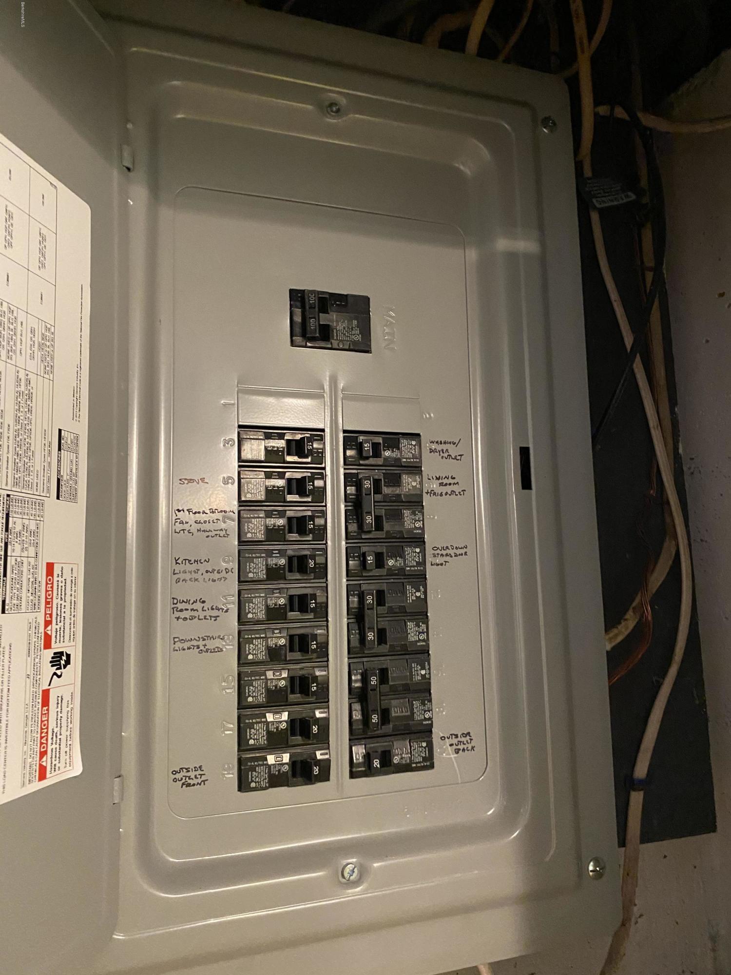 2 Stoneleigh Road Adams, MA 01220 - Photo 31 of 40 100 amps
