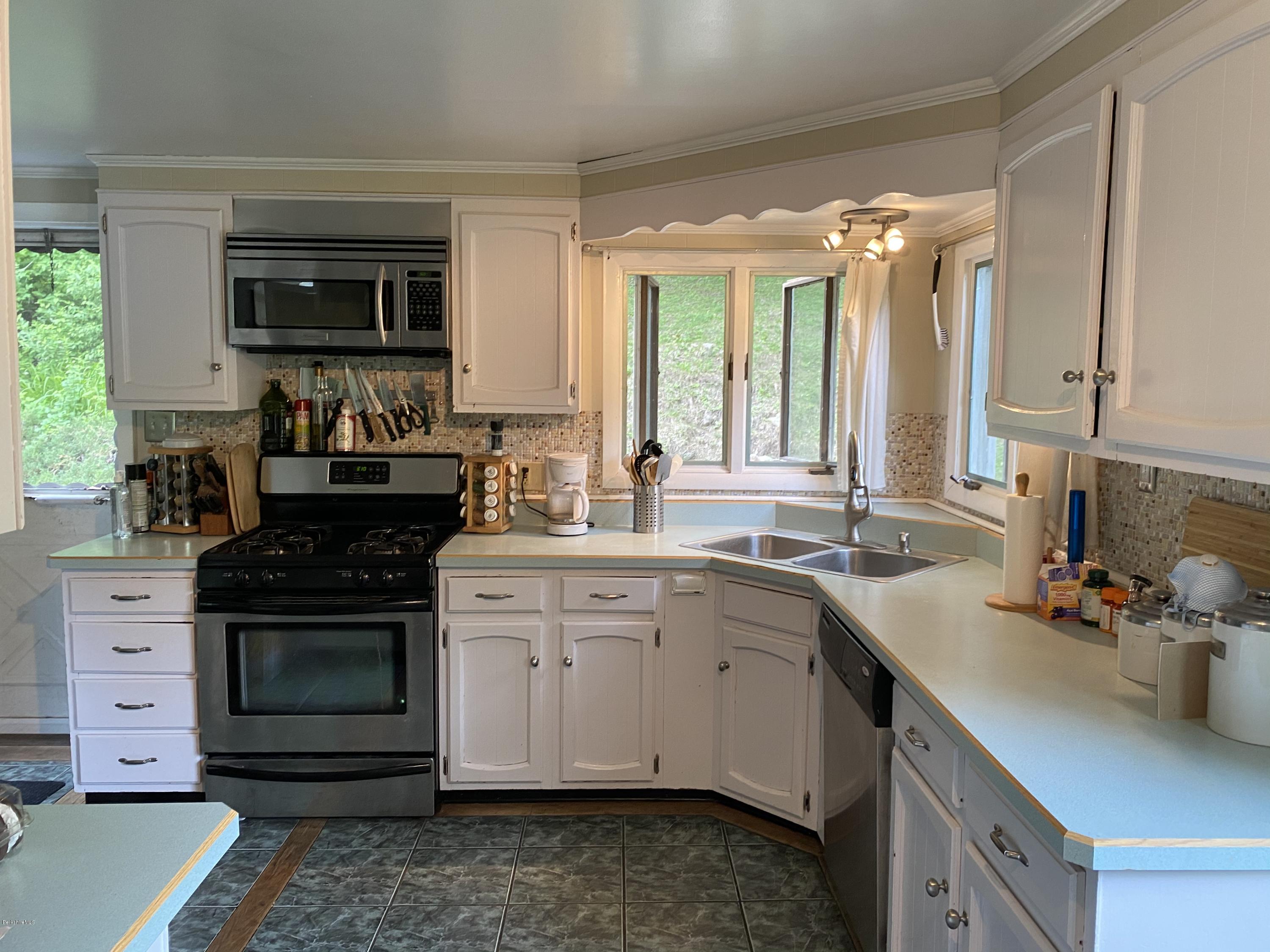 2 Stoneleigh Road Adams, MA 01220 - Photo 5 of 40 kitchen viw2
