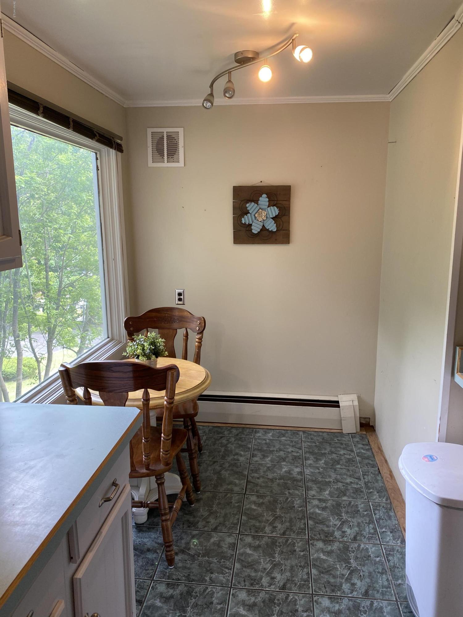 2 Stoneleigh Road Adams, MA 01220 - Photo 6 of 40 breakfast nook