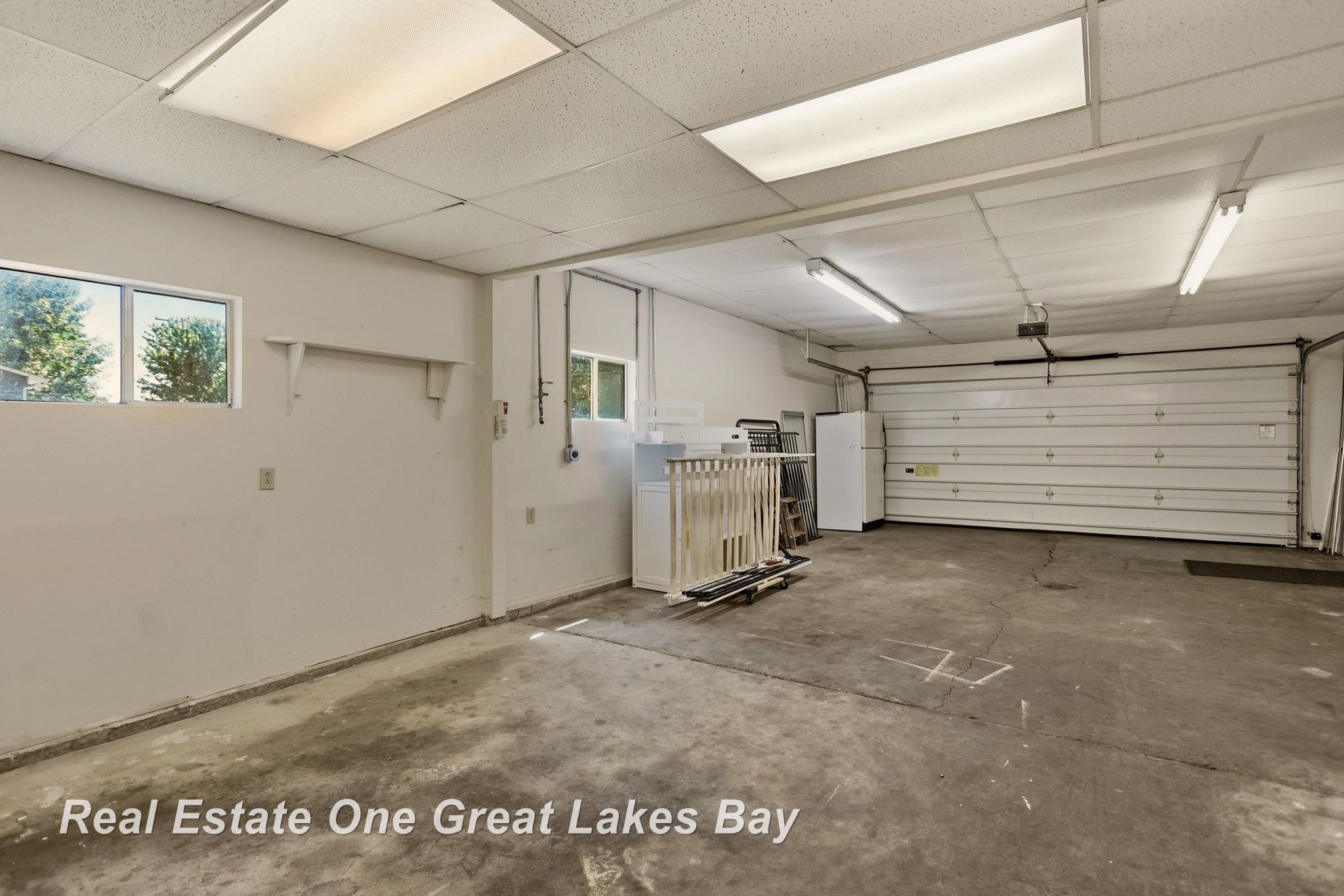6654 Davis Road Saginaw, MI 48604 - Photo 28 of 41 Gallery Image 28