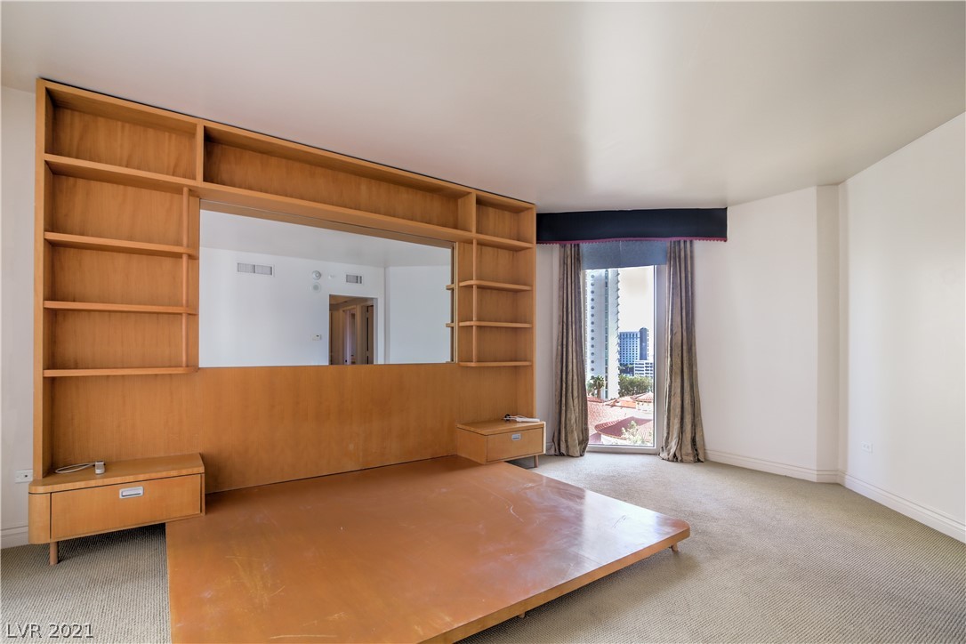 2877 Paradise Road, Unit 704 Las Vegas, NV 89109 - Photo 16 of 47
