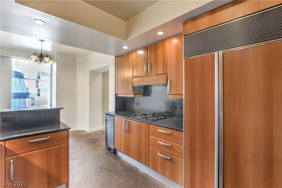 2877 Paradise Road, Unit 704 Las Vegas, NV 89109 - Photo 3 of 47
