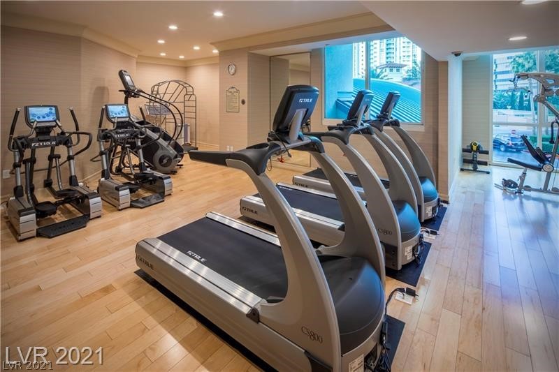 2877 Paradise Road, Unit 704 Las Vegas, NV 89109 - Photo 43 of 47