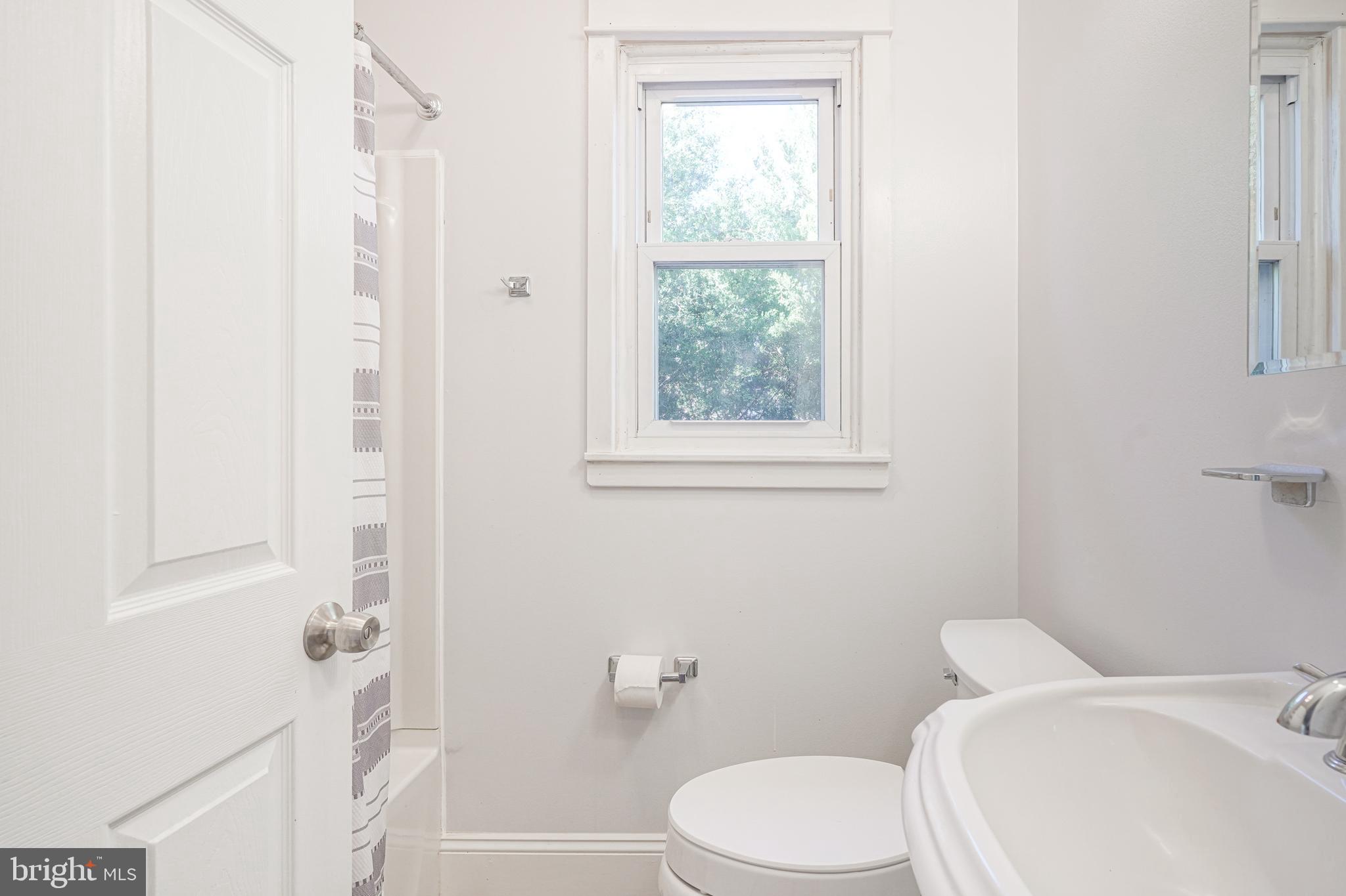113 Kossuth Street Riverside, NJ 08075 - Photo 24 of 34