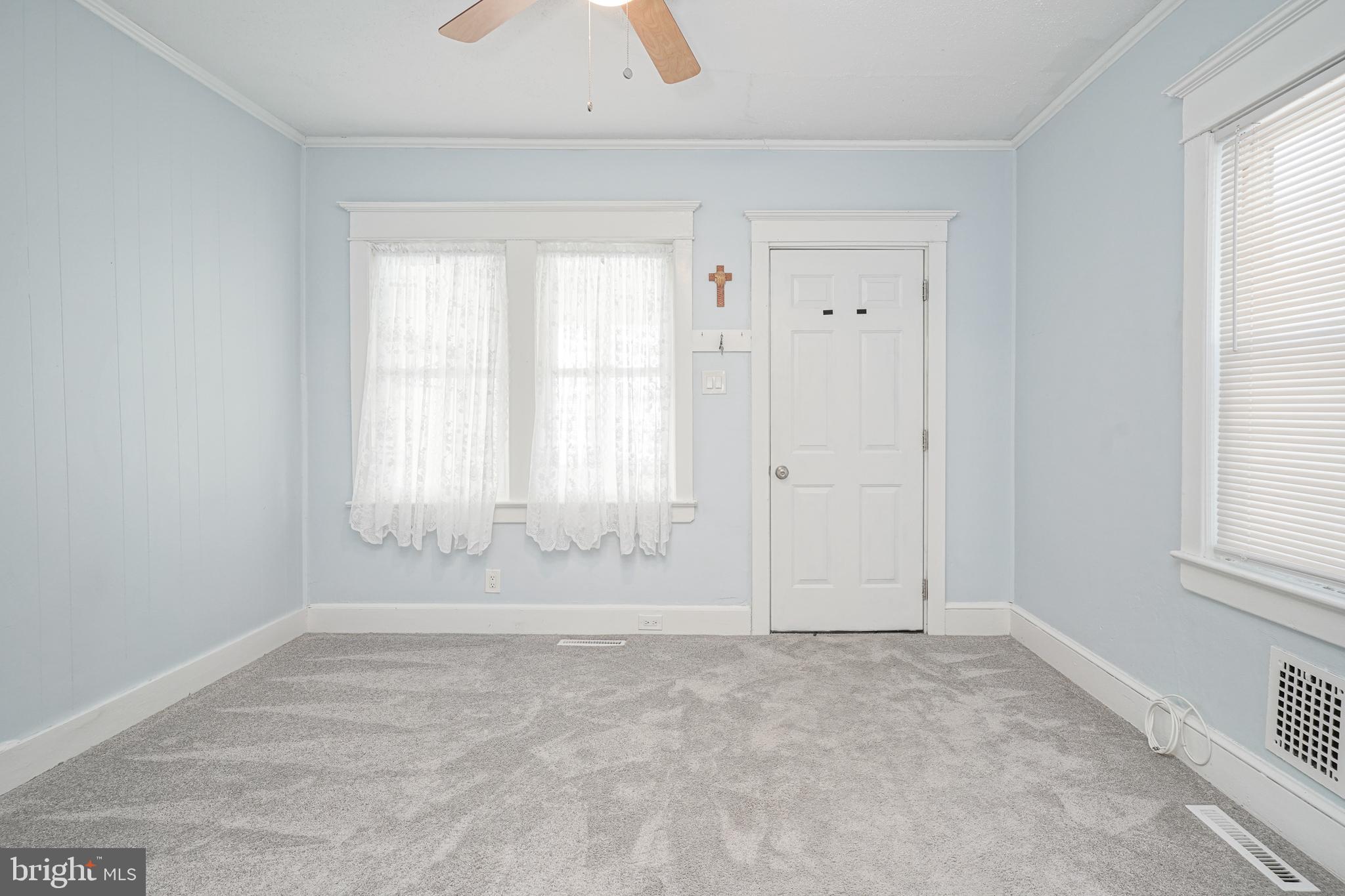 113 Kossuth Street Riverside, NJ 08075 - Photo 5 of 34