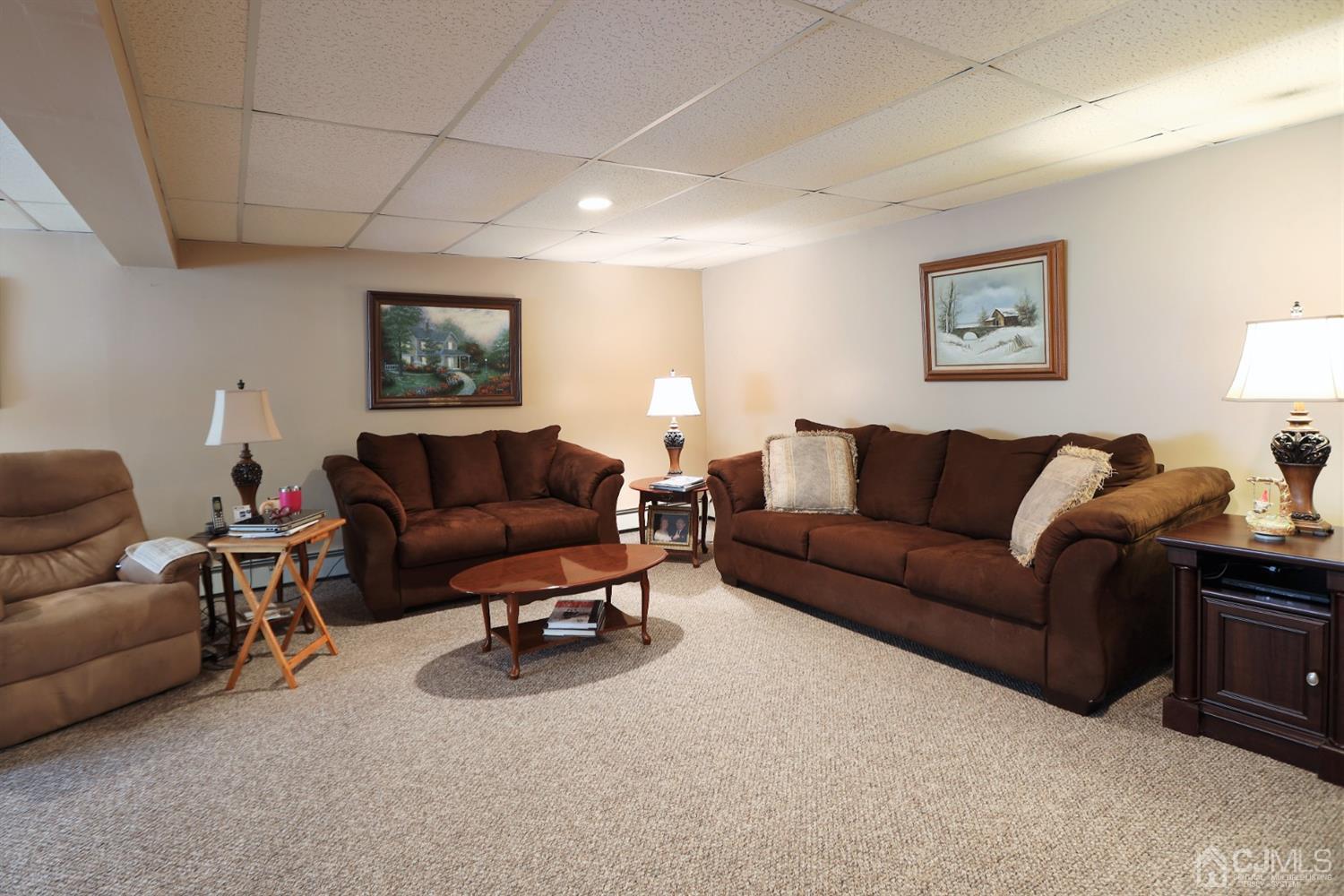 27 Ravine Drive Colonia, NJ 07067 - Photo 23 of 38 Gallery Image 23