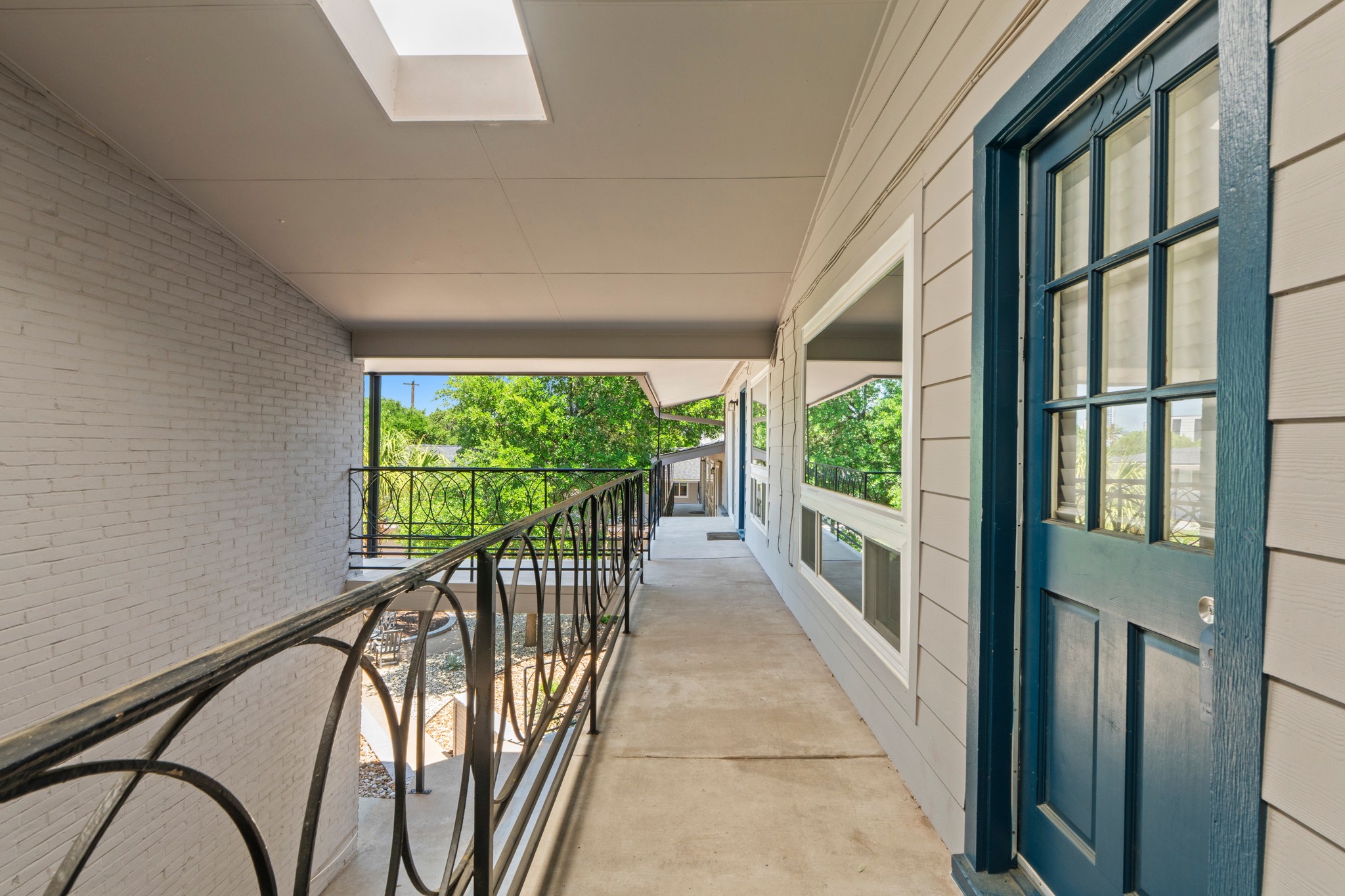 1210 Windsor Road, Unit 220 Austin, TX 78703 - Photo 3 of 32