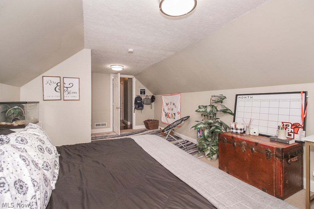 43440 Russia Road Elyria, OH 44035 - Photo 23 of 35 Another view of 2nd bedroom.