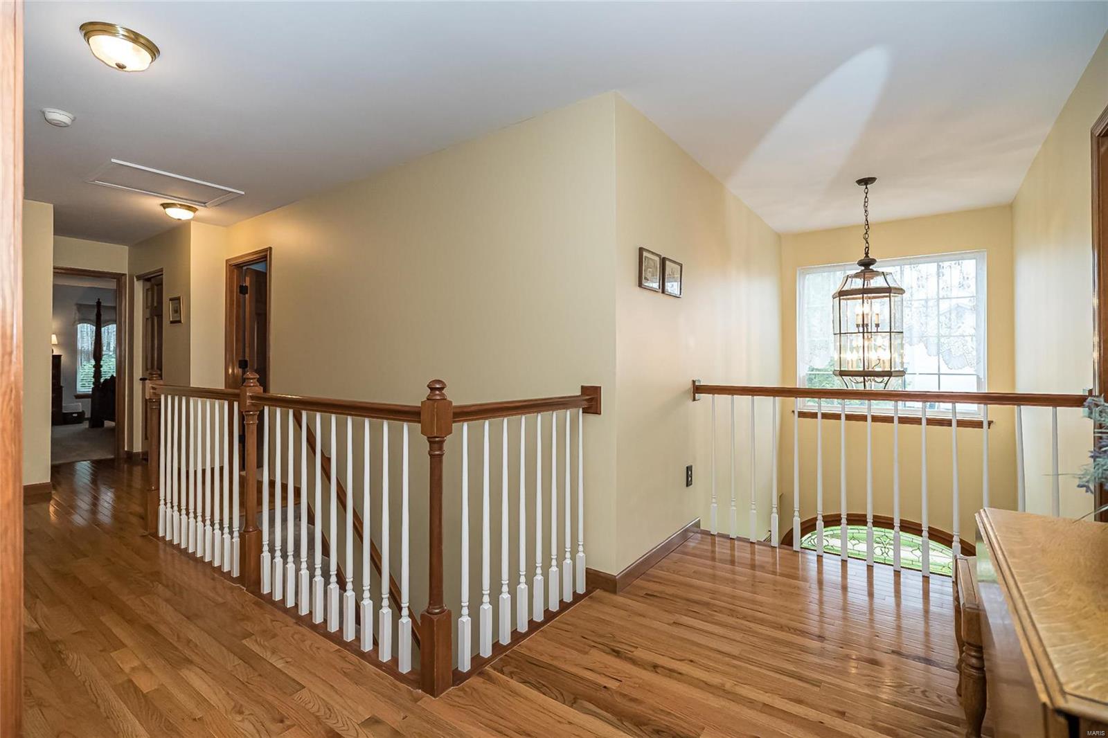 802 Castle Forest Court Ballwin, MO 63021 - Photo 15 of 46 Gallery Image 15