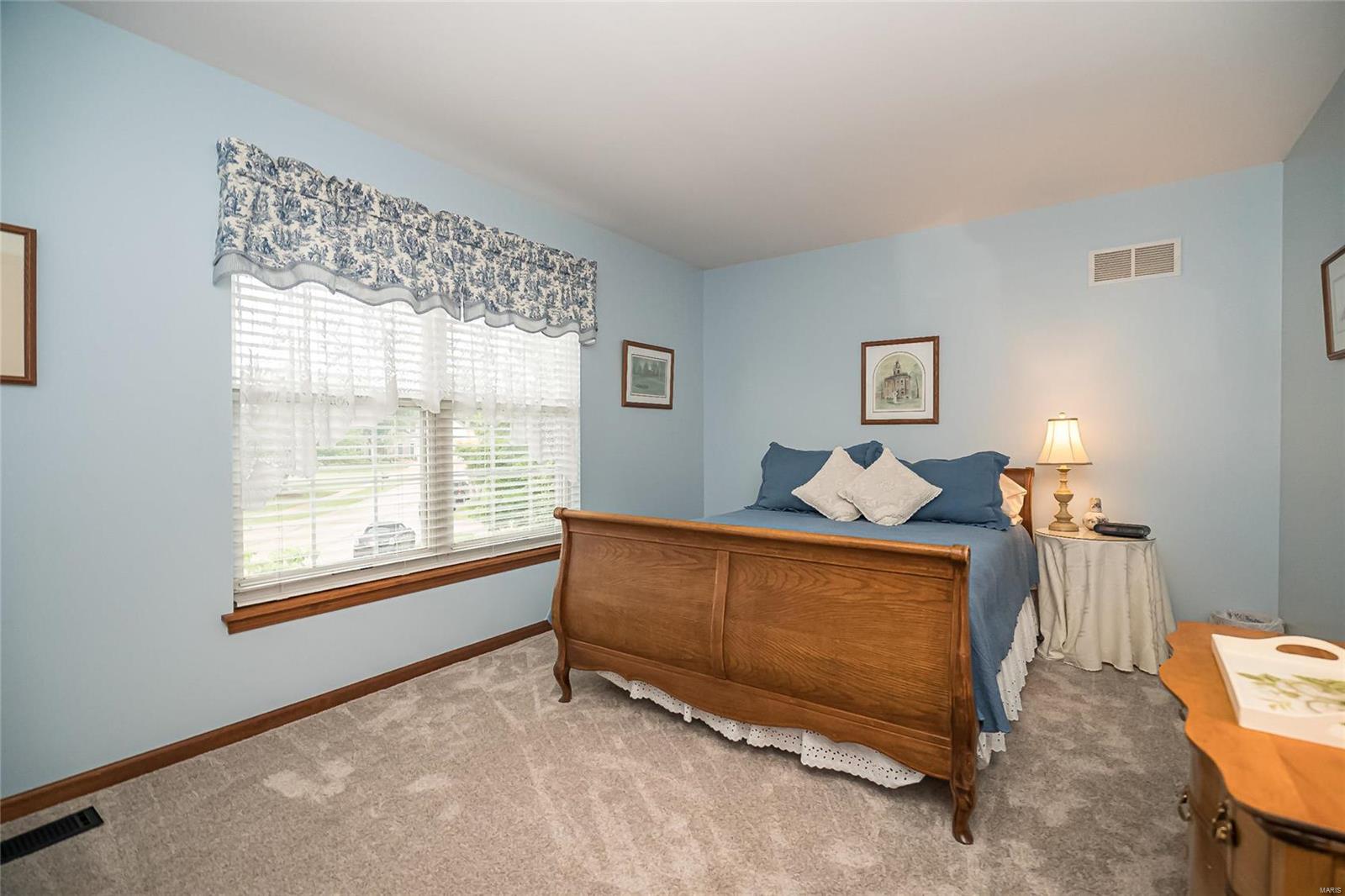802 Castle Forest Court Ballwin, MO 63021 - Photo 21 of 46 Gallery Image 21