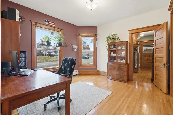 $349,000 | 1221 6th Avenue, De Witt, IA 52742