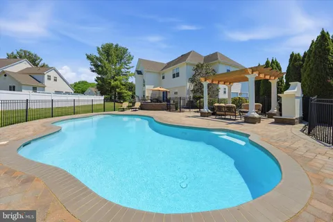 $689,900 | 112 Sweethollow Drive, Bear, DE 19701