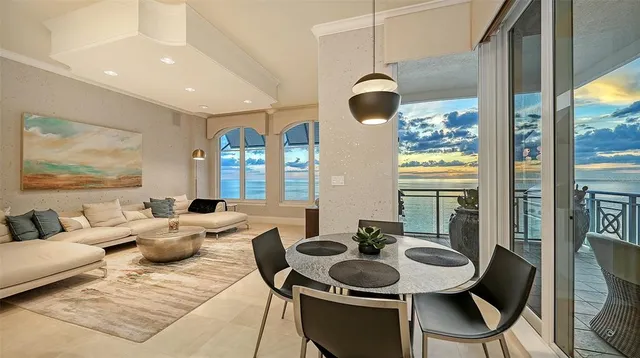 $5,800,000 | 2052 Benjamin Franklin Drive, Unit PH 1102, Sarasota, FL 34236