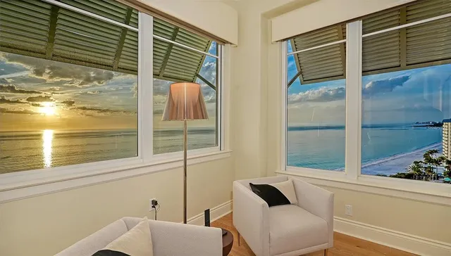 $5,800,000 | 2052 Benjamin Franklin Drive, Unit PH 1102, Sarasota, FL 34236