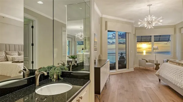 $5,800,000 | 2052 Benjamin Franklin Drive, Unit PH 1102, Sarasota, FL 34236