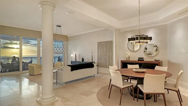 $5,800,000 | 2052 Benjamin Franklin Drive, Unit PH 1102, Sarasota, FL 34236