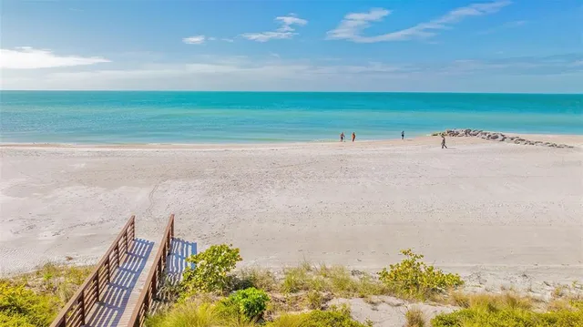 $5,800,000 | 2052 Benjamin Franklin Drive, Unit PH 1102, Sarasota, FL 34236