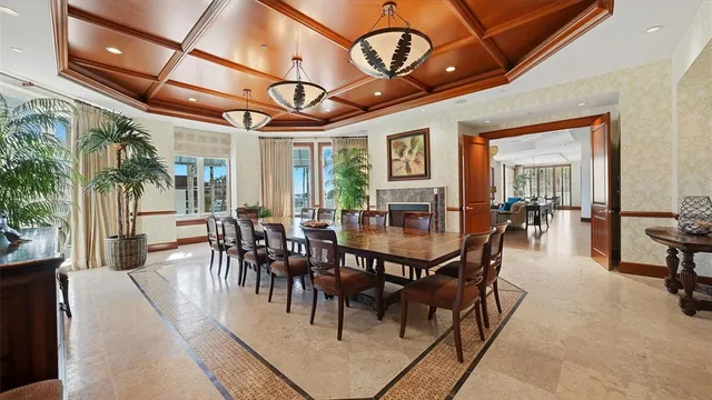 $5,800,000 | 2052 Benjamin Franklin Drive, Unit PH 1102, Sarasota, FL 34236