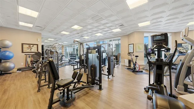 $5,800,000 | 2052 Benjamin Franklin Drive, Unit PH 1102, Sarasota, FL 34236