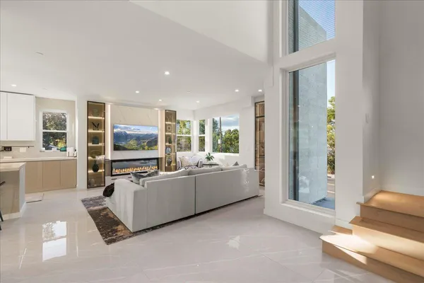 $3,288,888 | 22540 Stevens Creek Boulevard, Cupertino, CA 95014