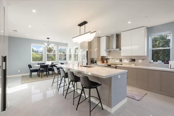 $3,288,888 | 22540 Stevens Creek Boulevard, Cupertino, CA 95014