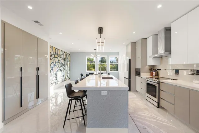 $3,288,888 | 22540 Stevens Creek Boulevard, Cupertino, CA 95014