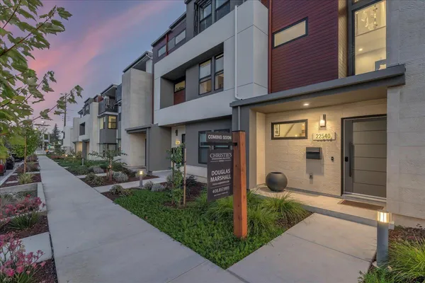 $3,288,888 | 22540 Stevens Creek Boulevard, Cupertino, CA 95014