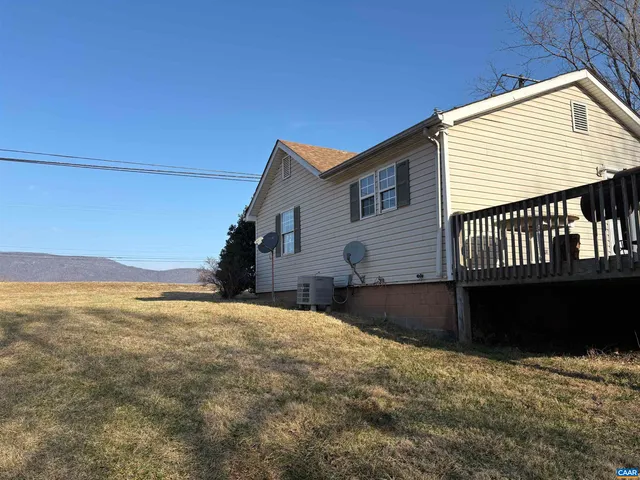 $1,500 | 6013 Rockfish Gap Turnpike, Crozet, VA 22932
