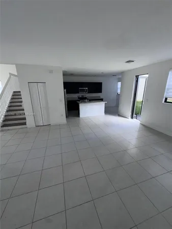 $3,650 | 157 Northeast 27th Terrace, Unit 157, Homestead, FL 33033