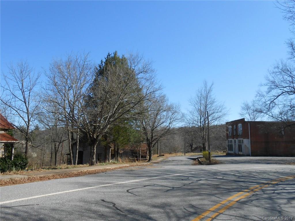 4255 Henry River Road Hickory, NC 28602 - Photo 2 of 18 Gallery Image 2