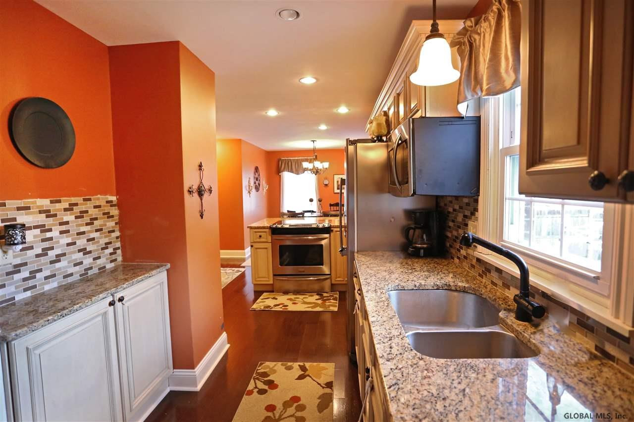 2125 Van Wormer Road Rotterdam, NY 12303 - Photo 4 of 18 Photo 4