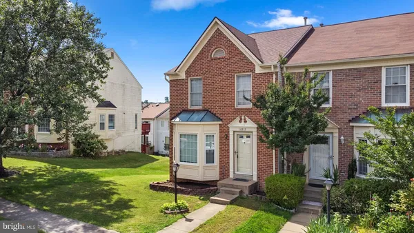 $3,100 | 16812 Winston Lane, Woodbridge, VA 22191