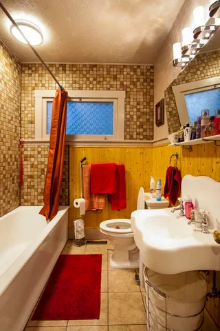 $475,000 | 337 South Spokane Avenue, Newport, WA 99156