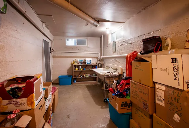 $475,000 | 337 South Spokane Avenue, Newport, WA 99156